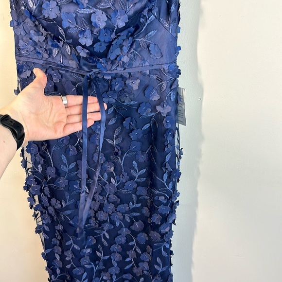 NWOT Eliza J Navy Off The Shoulder 3D Floral Evening Dress Size 2 - Picture 15 of 16